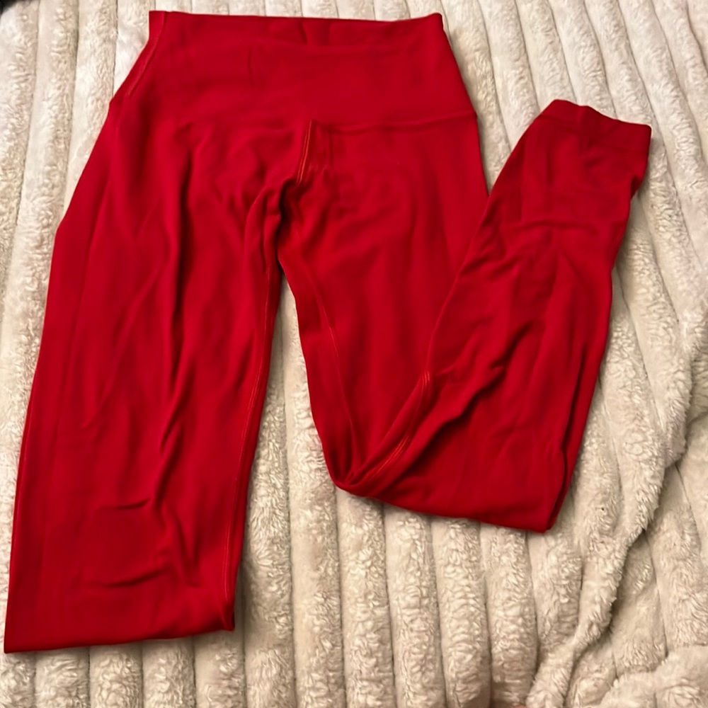 Red Lululemon leggings